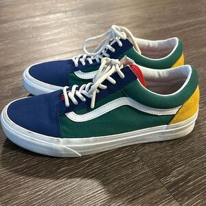 Vans Old Skoo Yacht Club